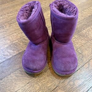 Pinkish Purple toddler UGG boots size 8